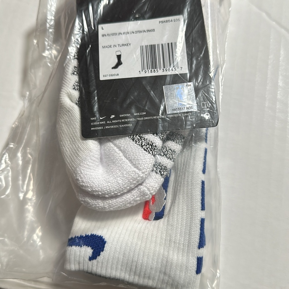 NWT Nike Men`s Elite NBA Grip Power Basketball Mid-Calf socks PSK654-101